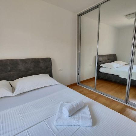 Lucy Apartment سبليت المظهر الخارجي الصورة