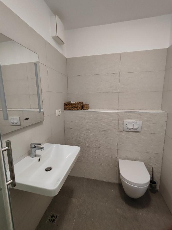 Lucy Apartment سبليت المظهر الخارجي الصورة